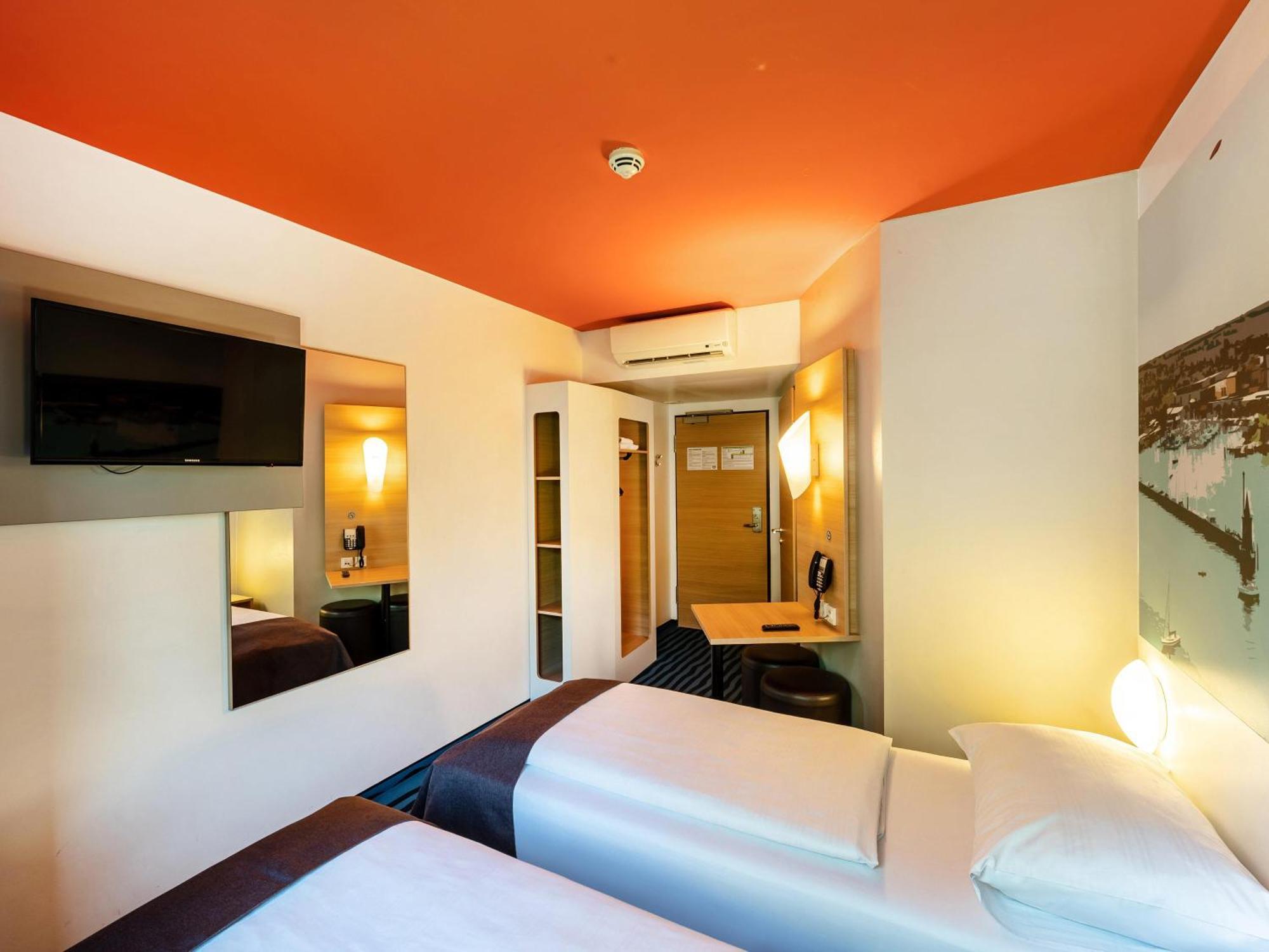 Hotel B&B Hotel Konstanz 3*